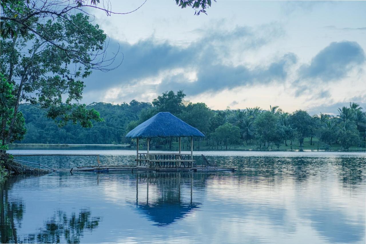 Almost Heaven Lake Resort By Cocotel Cavinti Экстерьер фото