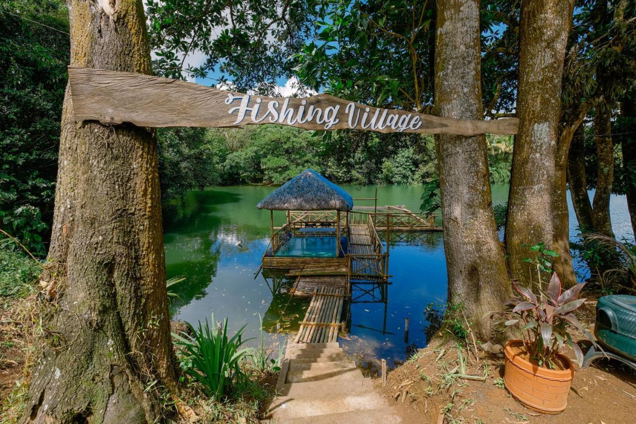Almost Heaven Lake Resort By Cocotel Cavinti Экстерьер фото