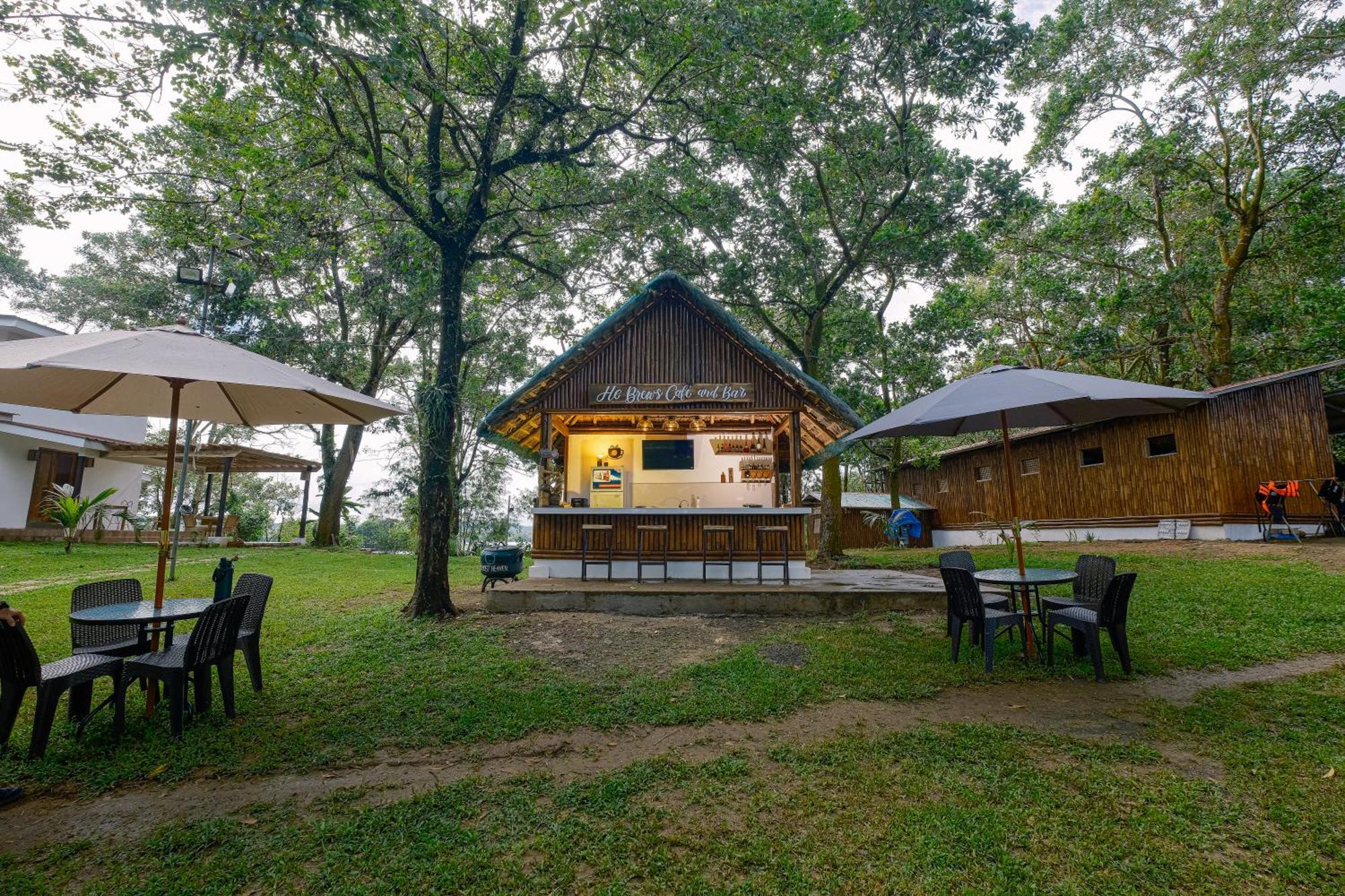 Almost Heaven Lake Resort By Cocotel Cavinti Экстерьер фото