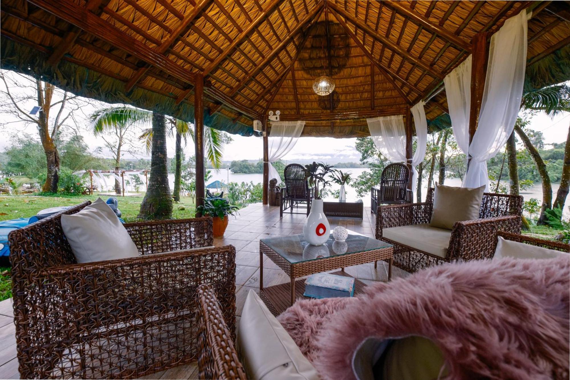 Almost Heaven Lake Resort By Cocotel Cavinti Экстерьер фото
