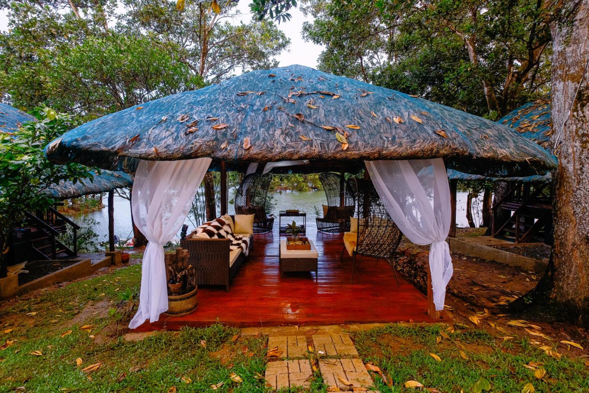 Almost Heaven Lake Resort By Cocotel Cavinti Экстерьер фото